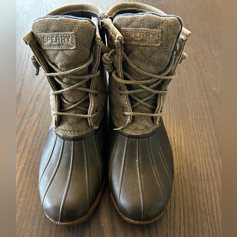 Sperry Topsider Women's Waterproof Saltwater Duck Rain Boots (Size 9)